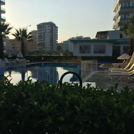 1 Плюс 1 С Видом На Горы И Древний Город Apartment *